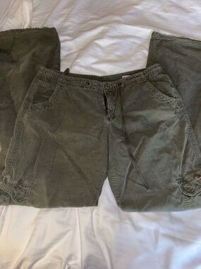 UNIONBAY Olive Green Wide Leg Cargo Pants